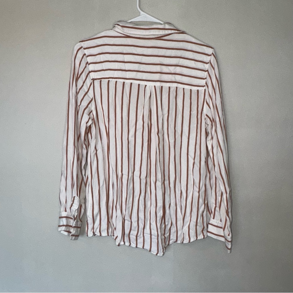 Isabel Button Down Shirt - Picture 7 of 7